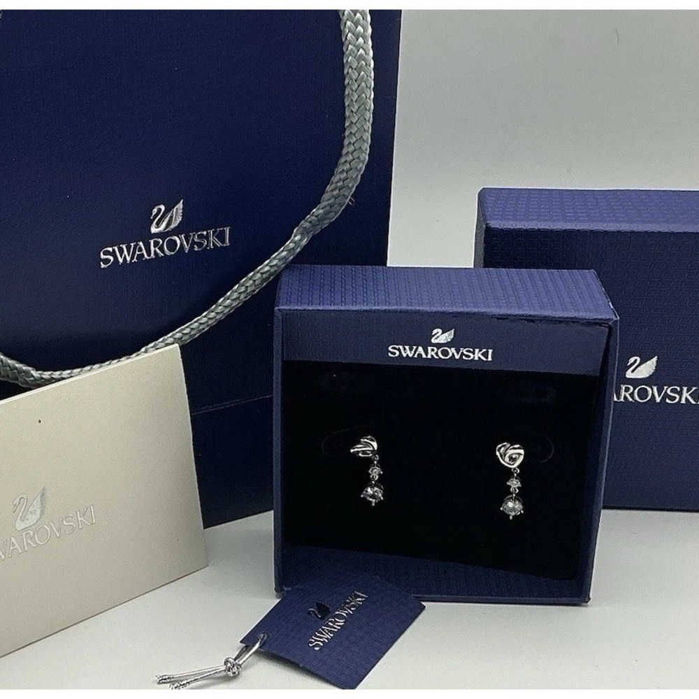 Swarovski Crystal Drop Earrings Swan Logo Silver Tone NIB Gift Set